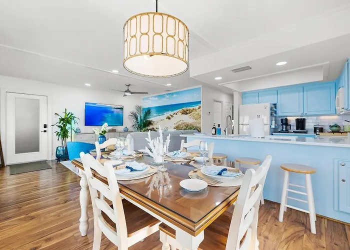 Holiday home Beep Bop Inn/gulf View/199 Steps To Beach/pets!