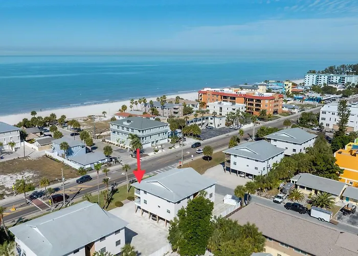 Holiday home Beep Bop Inn/gulf View/199 Steps To Beach/pets!