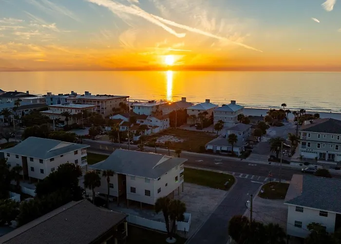 Holiday home Beep Bop Inn/gulf View/199 Steps To Beach/pets!